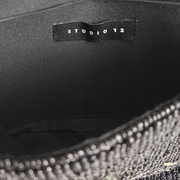 Studio 12 Anthropologie Valentine's Day Beaded Heart Purse - Picture 7 of 11